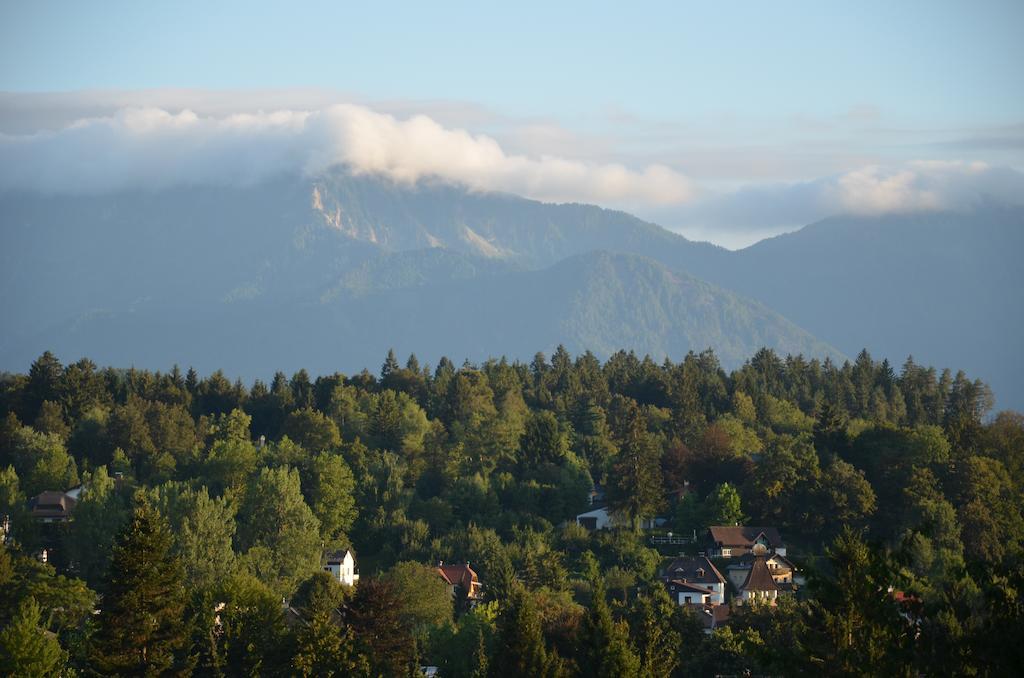 Haus Melanie Apartment Velden am Woerthersee Room photo